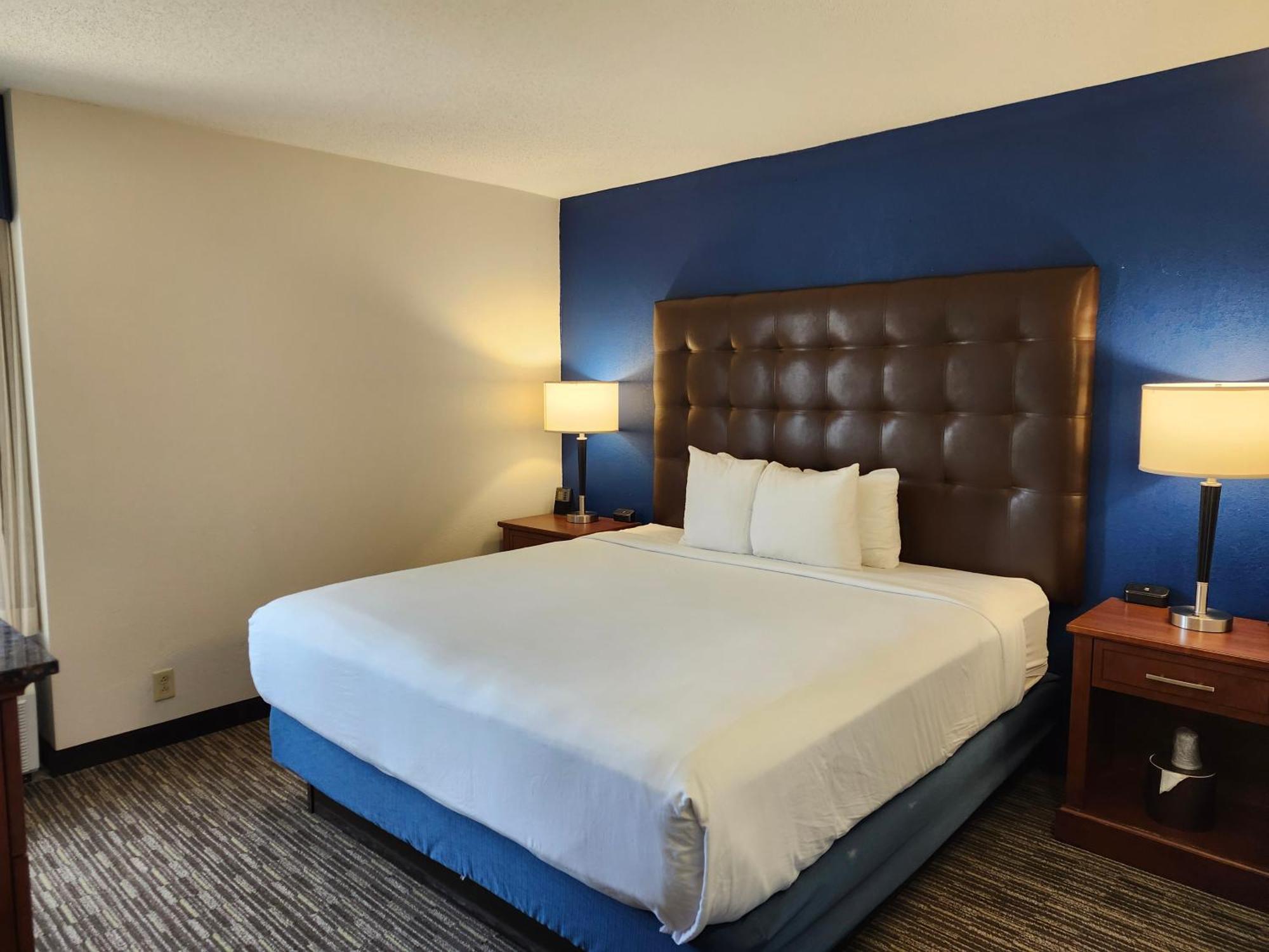 Drury Inn&Suites St. Louis Fenton Extérieur photo