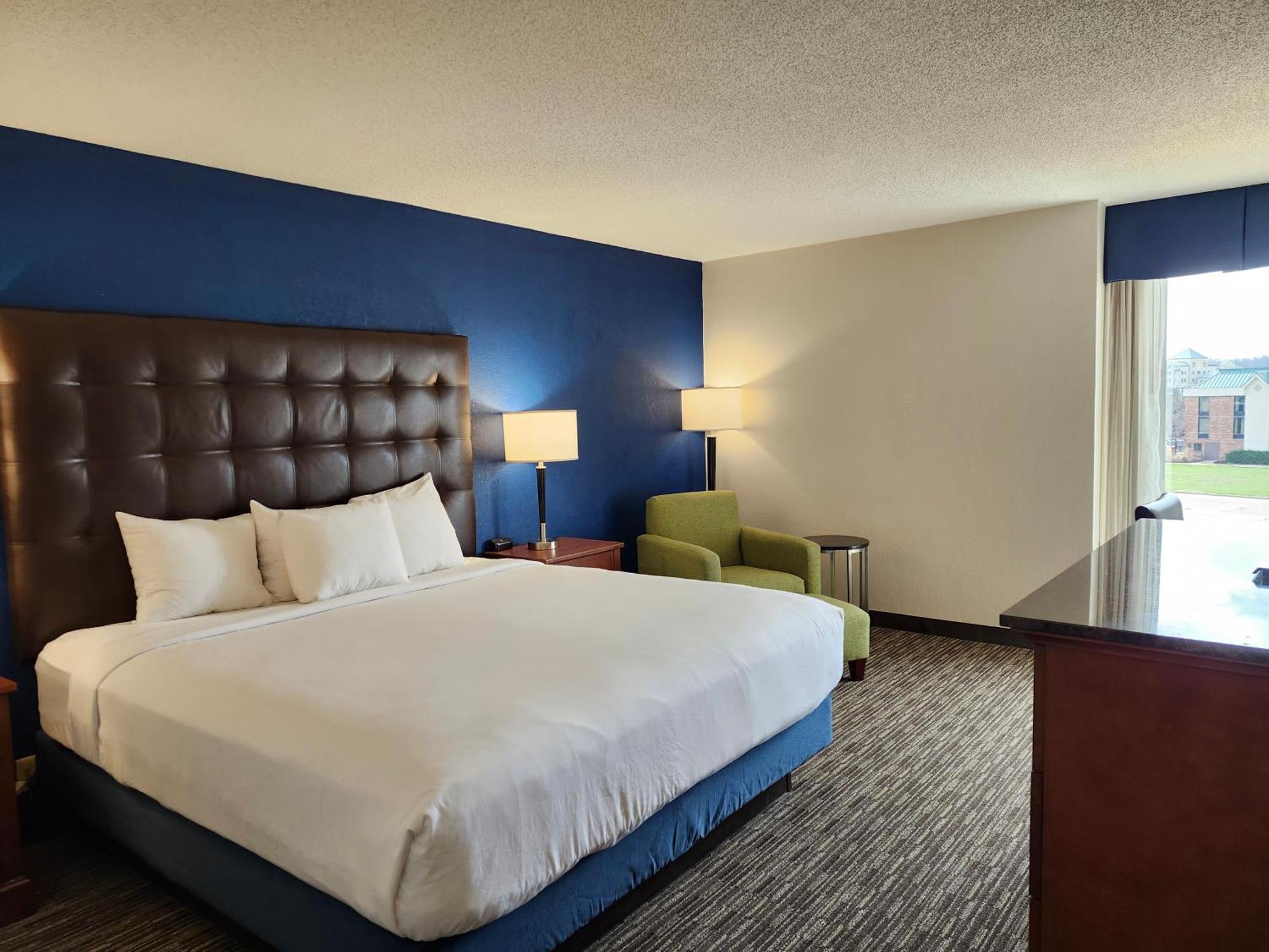 Drury Inn&Suites St. Louis Fenton Extérieur photo